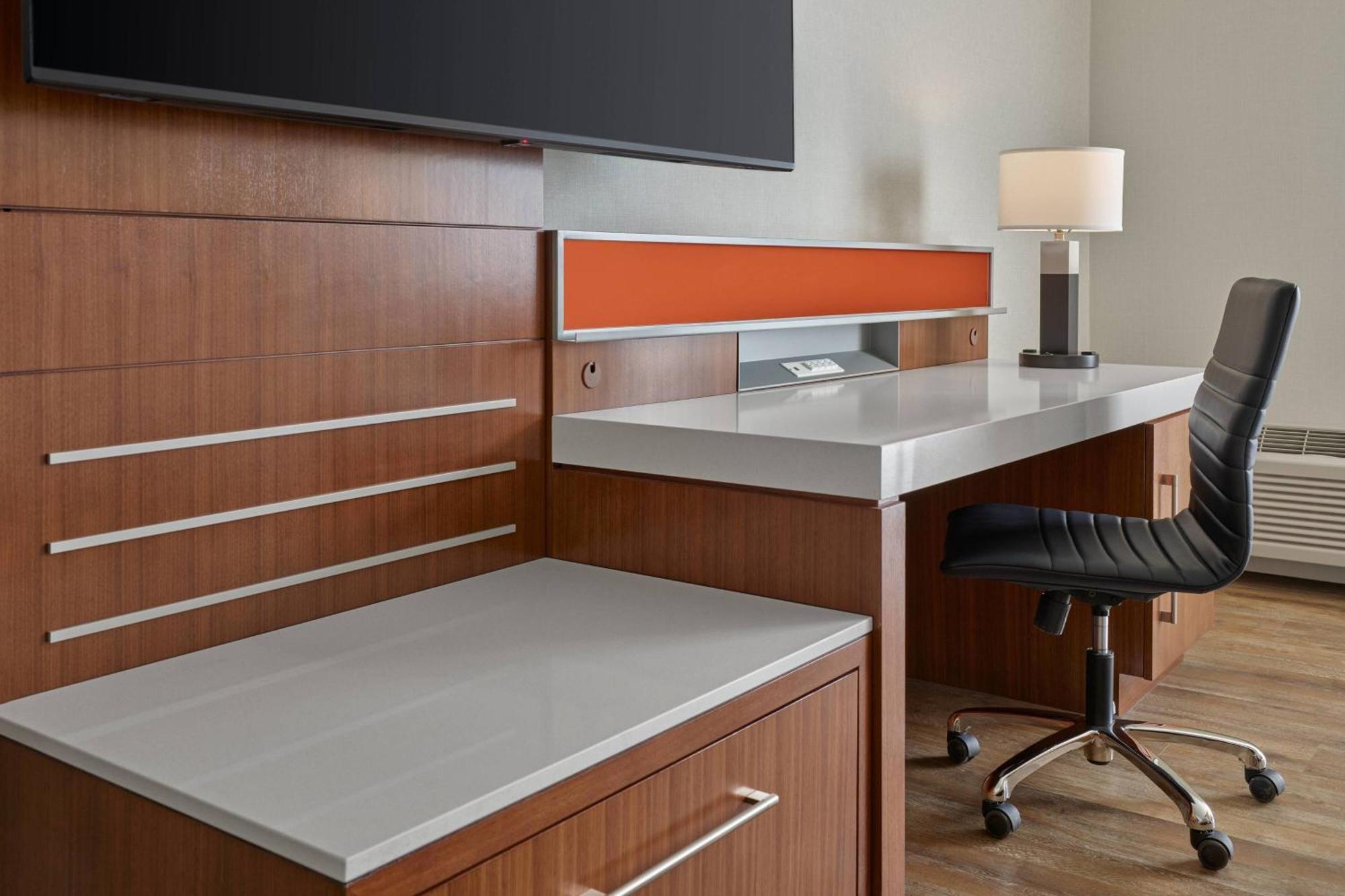 Delta Hotels By Marriott Denver Thornton Northglenn Exterior foto
